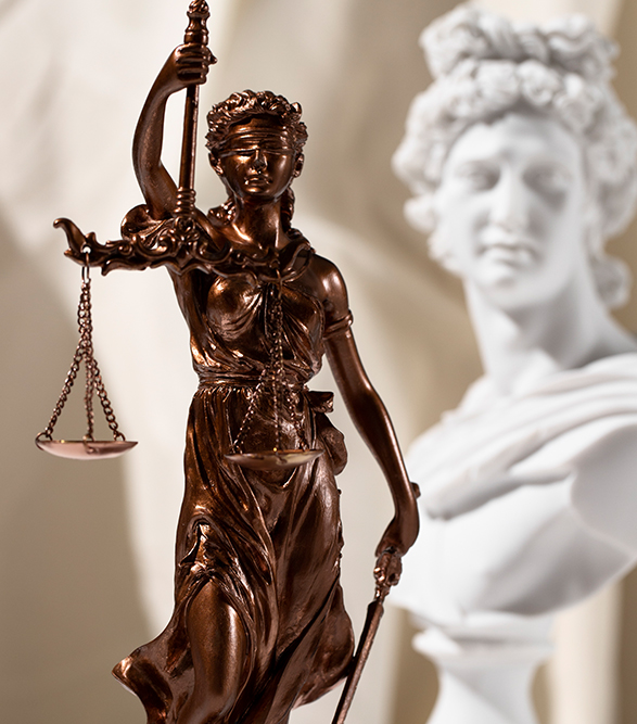 IRISH-INSPIRED APPAREL